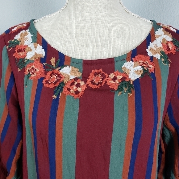 MADEWELL Floral Embroidered Neckline Striped Bell Sleeve Top Sz S - Picture 2 of 10